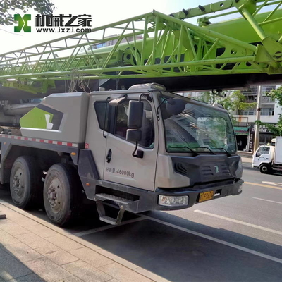 Zoomlion รถบรรทุกติดเครน Zoomlion ZLJ5462JQZ70H รถบรรทุกมือสอง เครนเคลื่อนที่